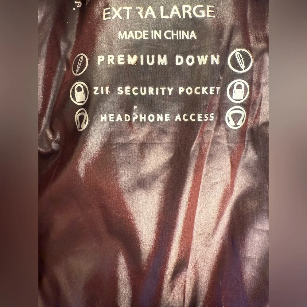 Calvin Klein Women's Quilted Performance Vest - Burgundy - Picture 3 of 5